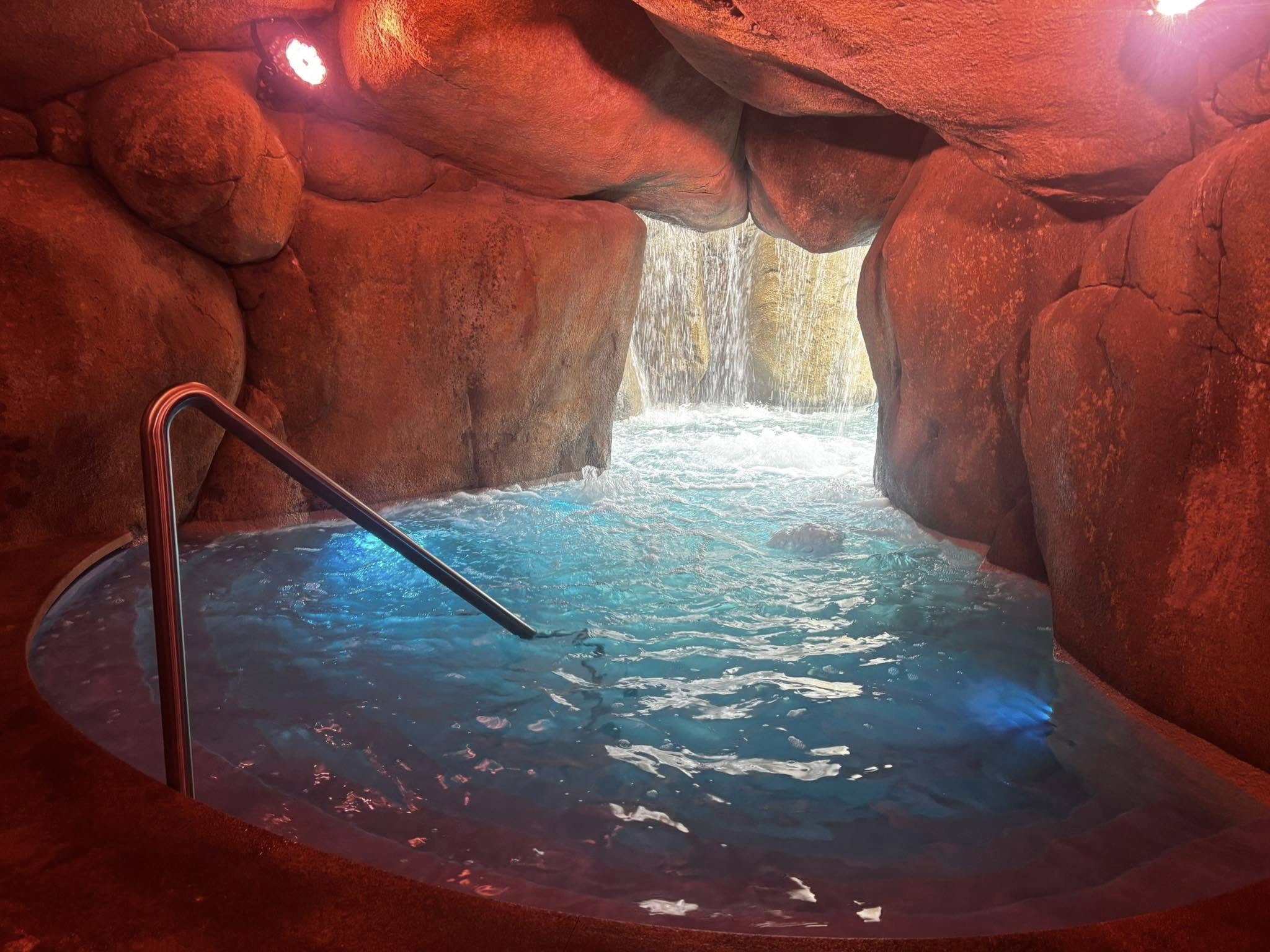 497763128_1287412563388605_1028357266363041773_n